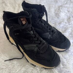 Coach C243 High Top Runner